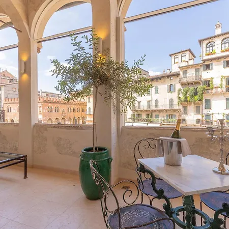 Corte Realdi Piazza Erbe Pensjonat 3*