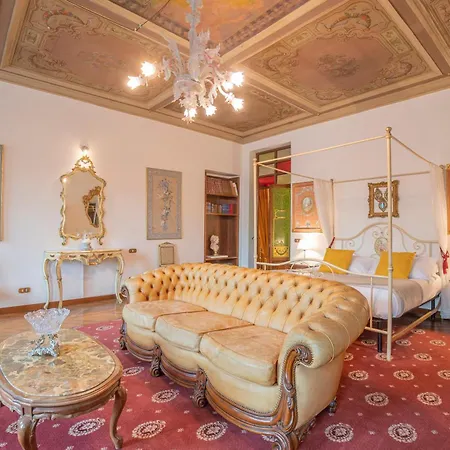 Corte Realdi Piazza Erbe בית הארחה 3*
