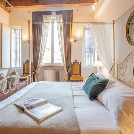 Guest house Corte Realdi Piazza Erbe